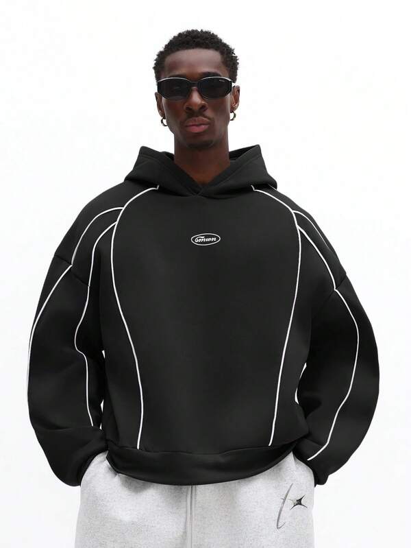Moletom Oversized Com Recortes Estilo Streetwear Futurista