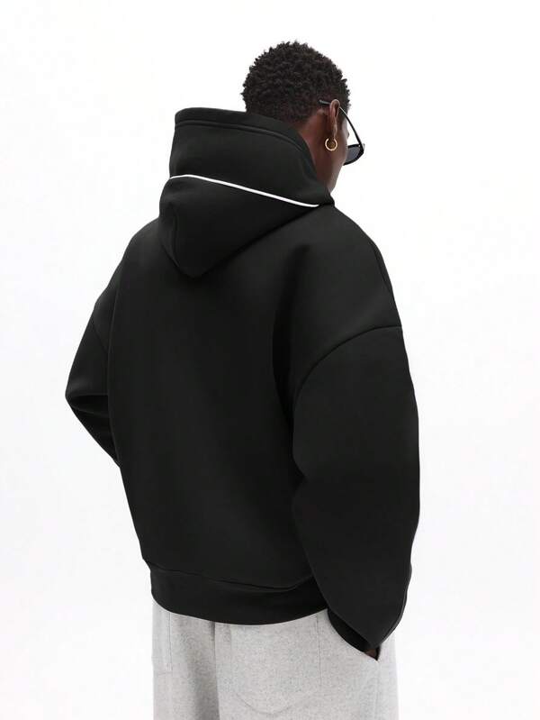 Moletom Oversized Com Recortes Estilo Streetwear Futurista