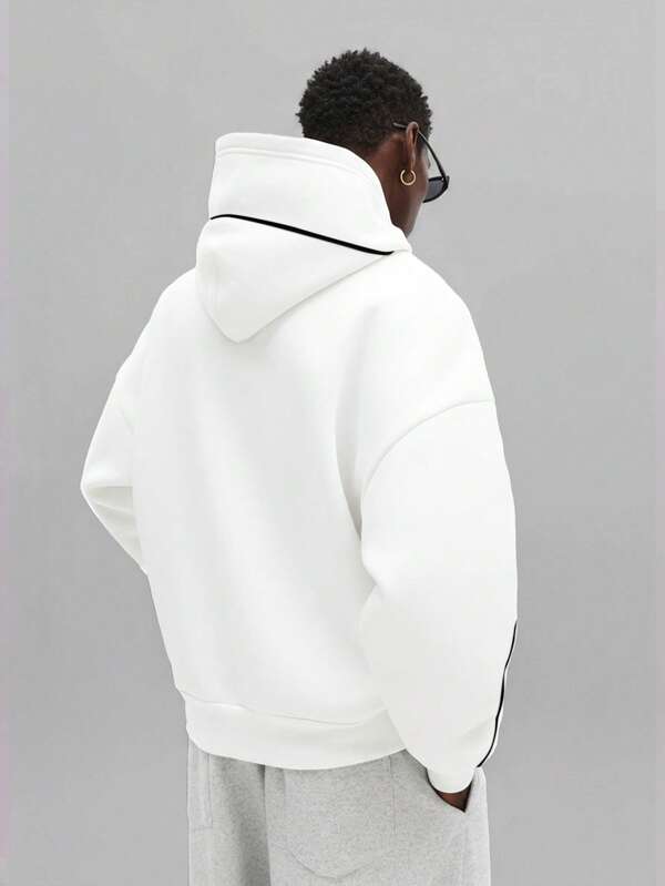 Moletom Oversized Com Recortes Estilo Streetwear Futurista