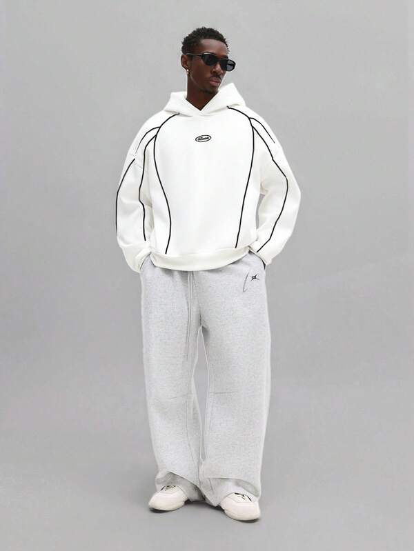 Moletom Oversized Com Recortes Estilo Streetwear Futurista